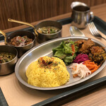 ヤミーズ 旧ヤム邸 - 