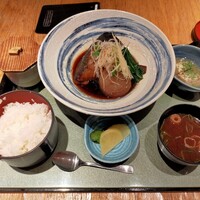 大山鶏と鮮魚 居酒屋 まいか - 