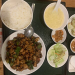 香港亭 - 鶏の味噌炒め　ランチセット
