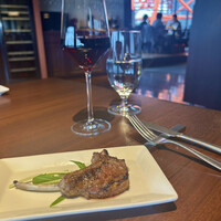 ワカヌイ グリル ダイニング バー 東京 - 