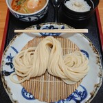 麺匠 くすがみ - 坦々のつけうどん(小・冷)と、〆の白ごはん