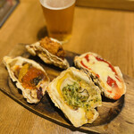 Tapas Kitchen by Massa - 牡蠣　ガーリックバター　トマトチーズ　カキフライ　生ウニとイクラ