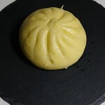 新宿中村屋 オリーブハウス - とろ～りチーズカレーまん　４個　900円