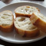 ア ミオ アージョ - ランチのパン（お代わり可）