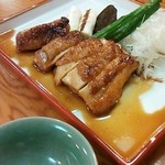 20340563 - 焼き鳥。甘くなくスッキリしたタレ