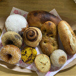 天然こうぼぱん とことこ - 色も形も様々な、美味しんぼなパン達なりね*\(^o^)/*