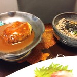 Gokou - 煮込みハンバーグと温蕎麦