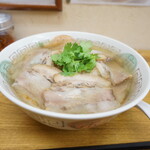 203406588 - 赤丸牛肉麺(白麺)