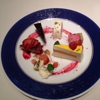 ミクニ マルノウチ - 