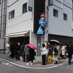 Hitsuji - 行列の人気店
