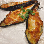 醸しダイニング KOKORO - 焼き茄子チーズ