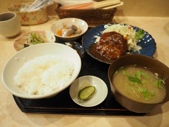 タロウ - 西向日/レストラン | 食べログ