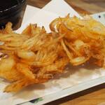 卓 - 小エビと新玉ねぎのかきあげその４