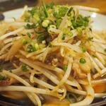 卓 - 豚もやし炒めその３