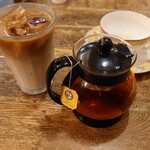 BUCYO COFFEE - アイスカフェオレと極上はちみつ紅茶（ともに550円税込）