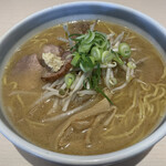 IOrI - 味噌ラーメン900円