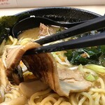 ラーメン司 - 司らーめんの炙りチャーシュー