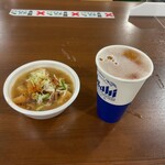 鳥ぎん - 料理写真:生ビールともつ煮