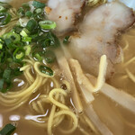 一九ラーメン 糟屋店 - ラーメンのアップ