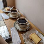 グラットブラウン ローストアンドベイク - 今日のコーヒー＆レモンケーキ①