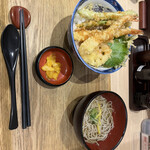 丼丼亭 - 