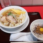 鳥藤 とりそばスタンド - とりそばとしそ納豆ご飯