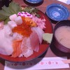 Goukai Teppanyaki Umibouzu - 上海鮮丼（税込1,800円）