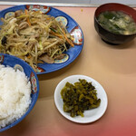 大黒屋 - 肉野菜炒め　870円