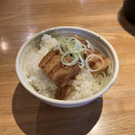 支那そば なかじま - 角煮ご飯