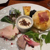 フィオリスカ - 