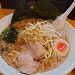 椿ラーメンショップ - 椿ラーメン中盛