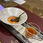 トゥ・ラ・ジョア イズム - 