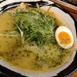 俺の中華たなか家 - 「辛味噌らーめん」♪アップでパチリ♯