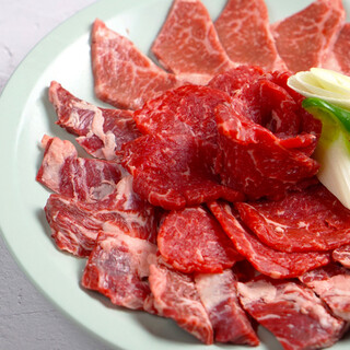 Yakiniku (Grilled meat) x Ramen! You can enjoy just Yakiniku (Grilled meat) or both to your heart's content♪