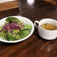 Robin Club 表参道 - サラダ　＆　スープ