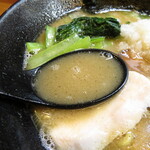 三代目麺処まるは極 - スープ