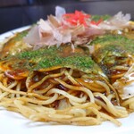 Teppanyaki Okonomiyaki Yakiya - お好み焼きアップ 2023年4月