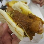 モスバーガーファクトリー - 「ナンカレードッグ」をかじってみました。