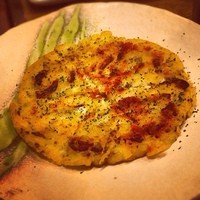 神戸牛 日本橋イタダキ - 大蒜とチーズのチヂミ