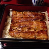 うなぎ割烹 大江戸 - しもづき　でもこの大きさか・・・