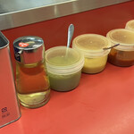 ラーメン 杉田家 - 卓上セット①