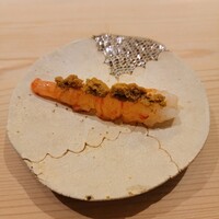 鮨 なんば 日比谷 - ボタン海老