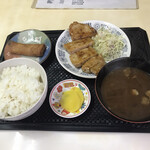 ごはん屋食の広場 - 