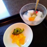 中国菜館 彩華 - デザート　漬物