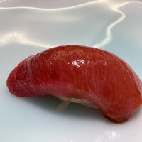 鮨 なんば 日比谷 - 中トロ( ◠‿◠ )