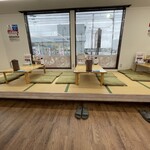 ラーメン もっけだの - 店内