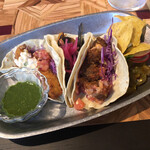 Mole TAQUERIA Y BAR - Tacos Sampler Lunch Set, The MARISCOS