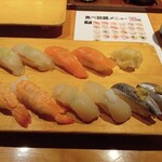 寿司 魚がし日本一 - 鯛　サーモン　海老　ほたて　いわし