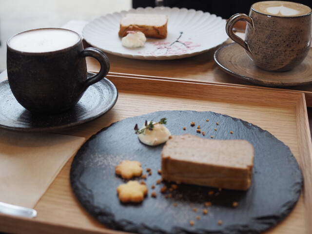 閉店】Yohaku Cafe （ヨハク カフェ） - 円山公園/カフェ | 食べログ