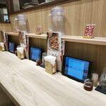 Anchisuteki Tororo Mugimeshi Butamaru - 